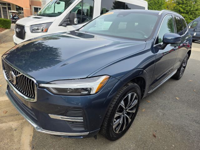 2023 Volvo XC60 B5 Plus Bright Theme