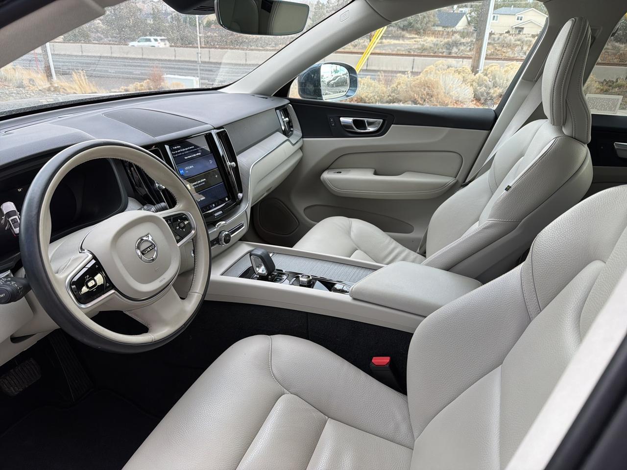 2023 Volvo XC60 B5 Plus Bright Theme Bend OR