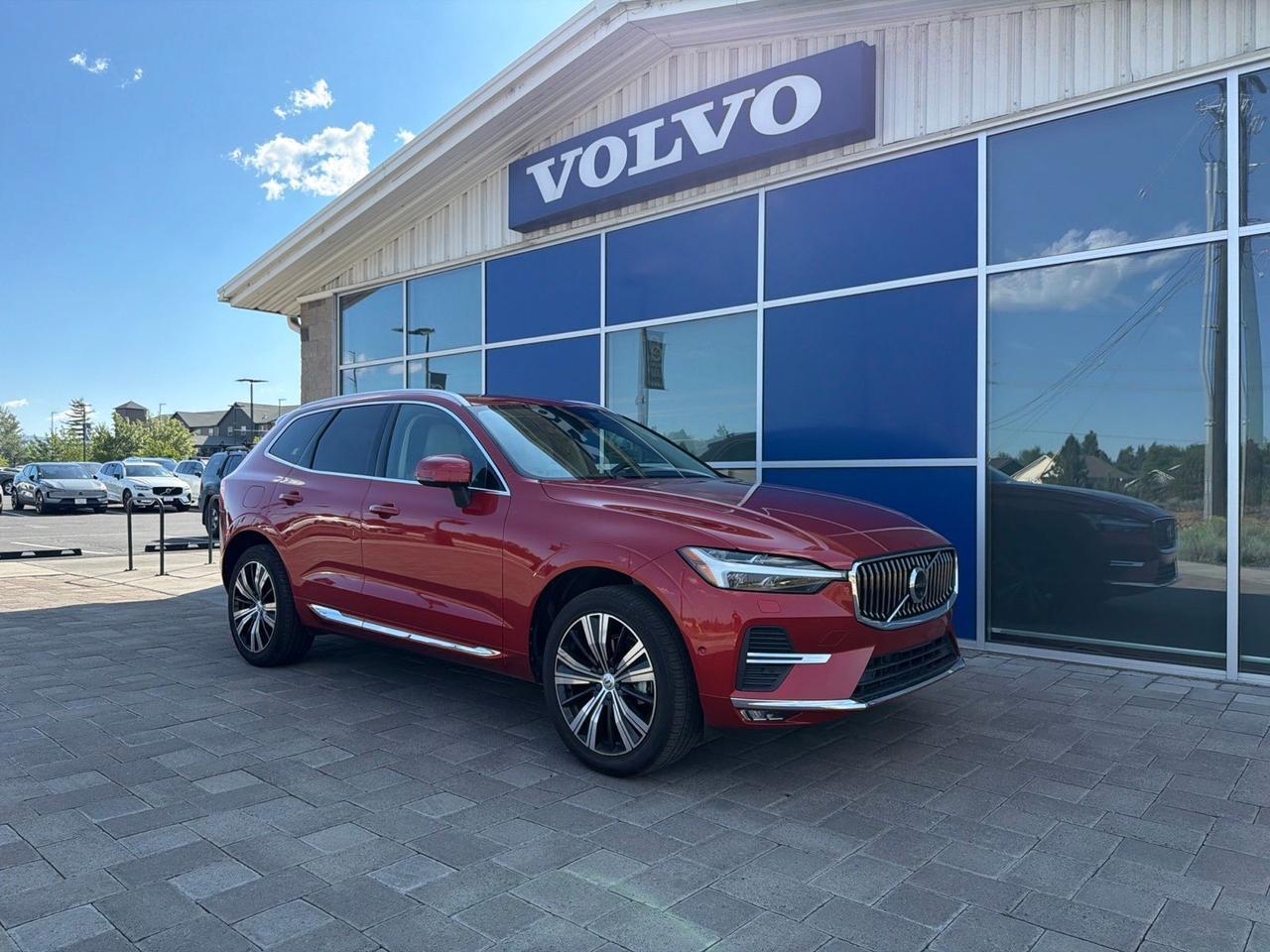 2023 Volvo XC60 B5 Plus Bright Theme