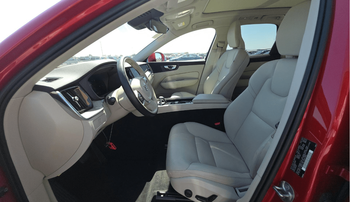 2023 Volvo XC60 B5 Plus Bright Theme Bend OR