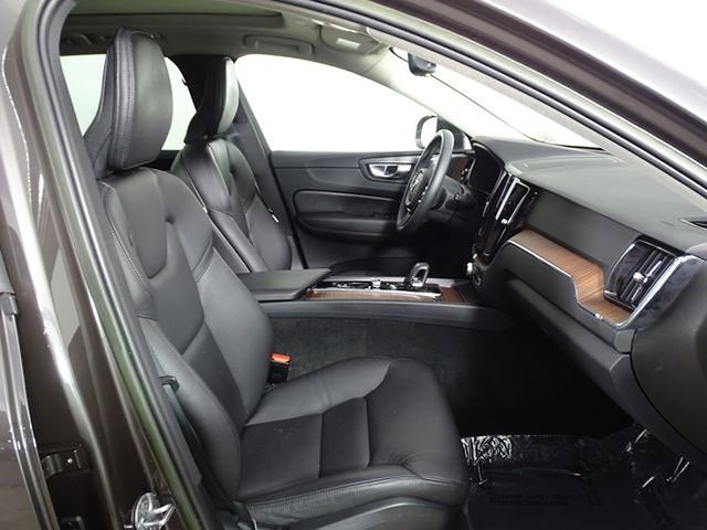 2023 Volvo XC60 B5 Plus Bright Theme Raleigh NC