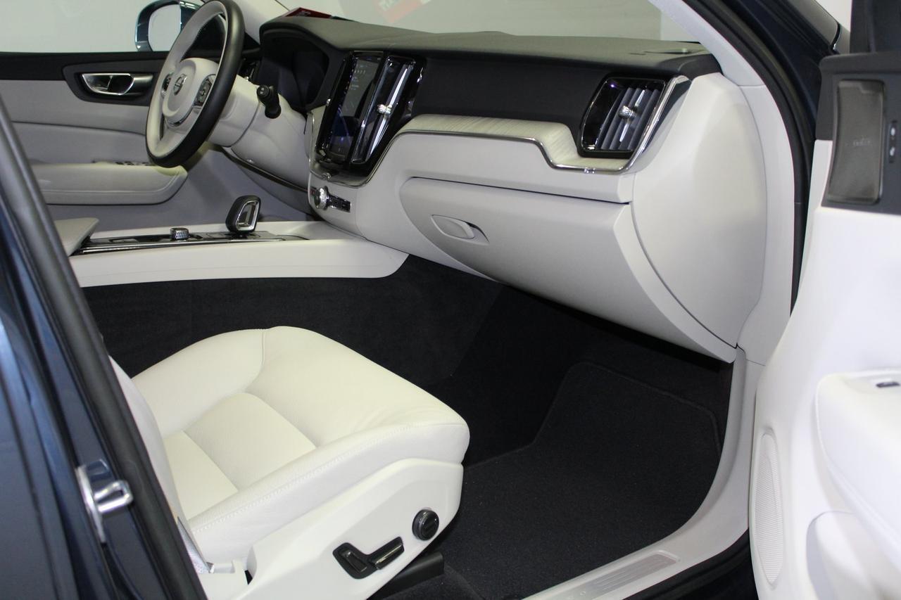 2023 Volvo XC60 B5 Plus Bright Theme Springfield VA