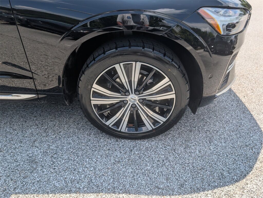 2023 Volvo XC60 B5 Plus Bright Theme Hunt Valley MD