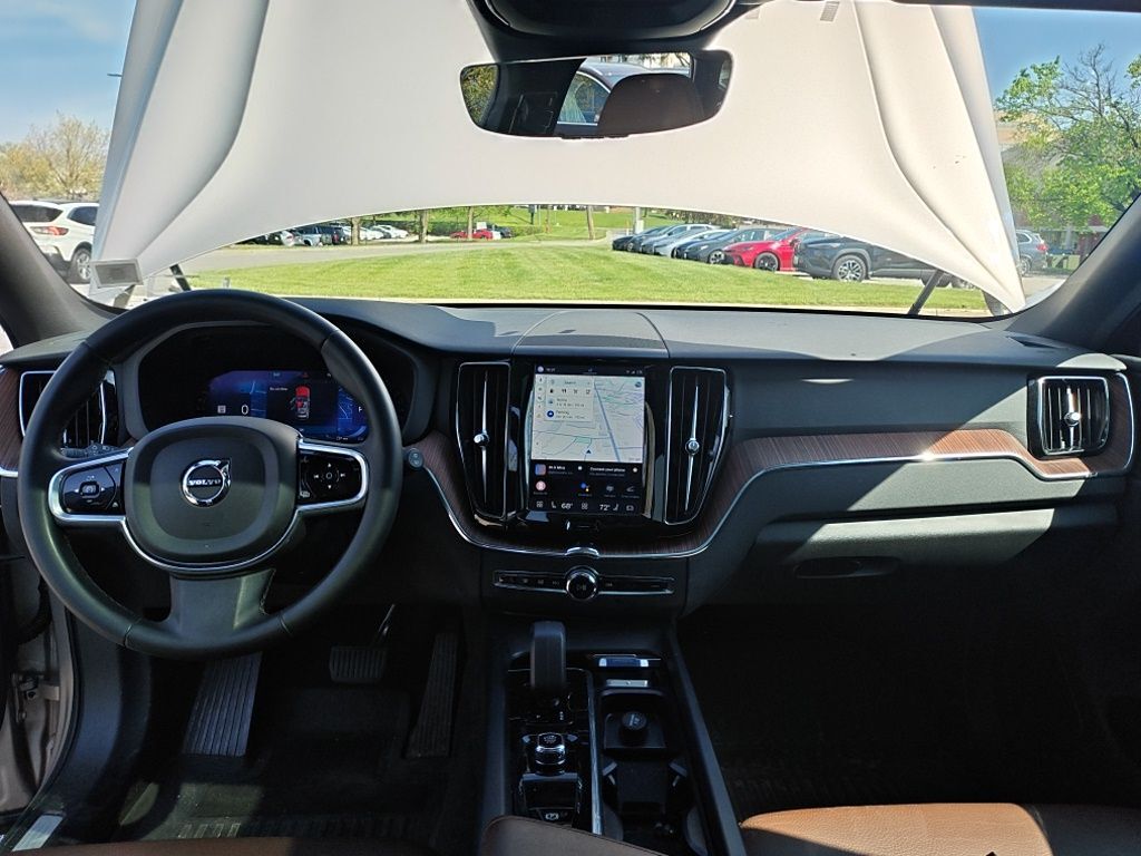 2023 Volvo XC60 B5 Plus Bright Theme Hunt Valley MD