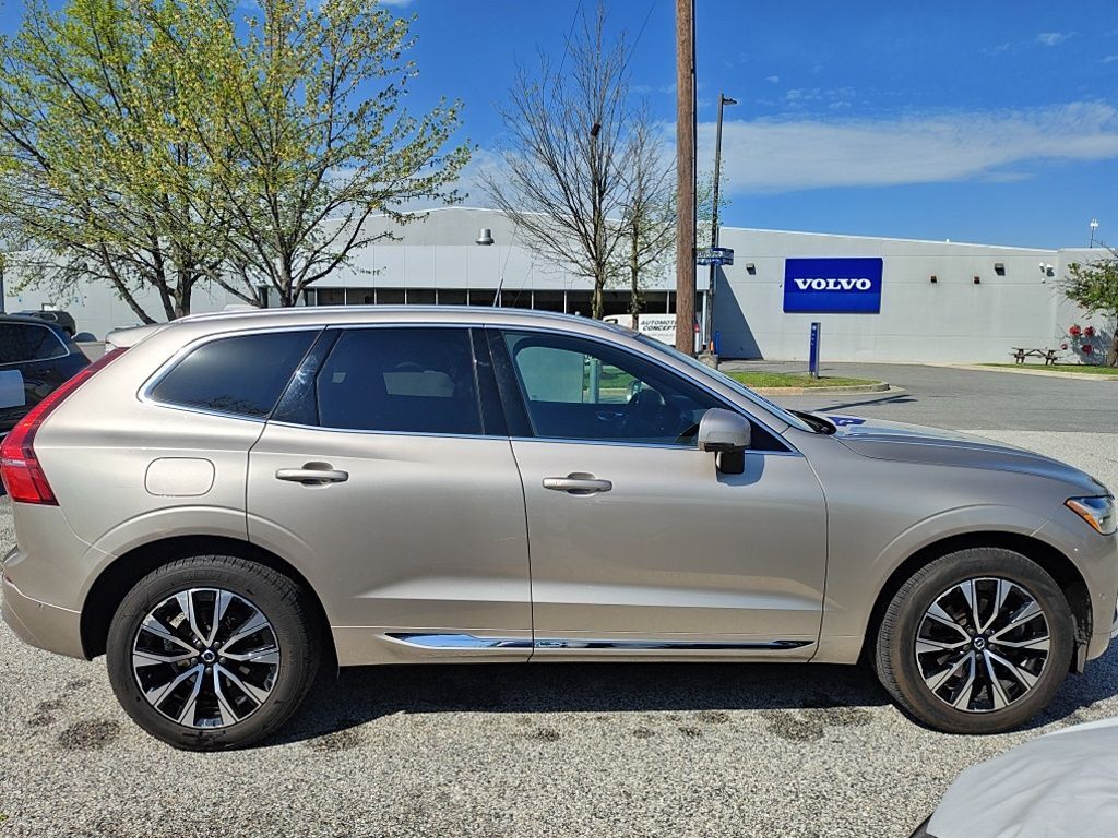 2023 Volvo XC60 B5 Plus Bright Theme Hunt Valley MD