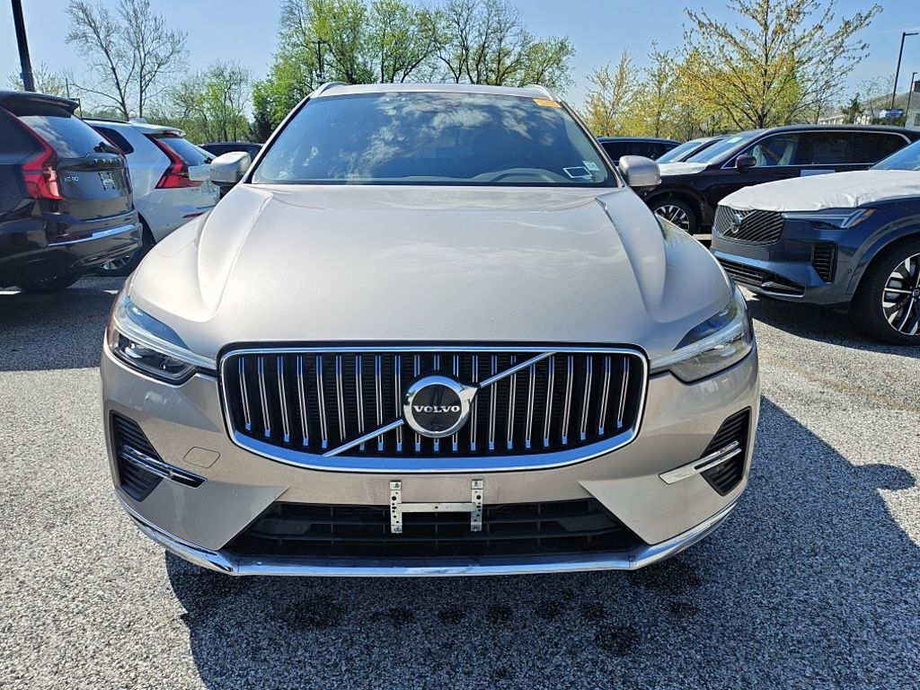 2023 Volvo XC60 B5 Plus Bright Theme Hunt Valley MD
