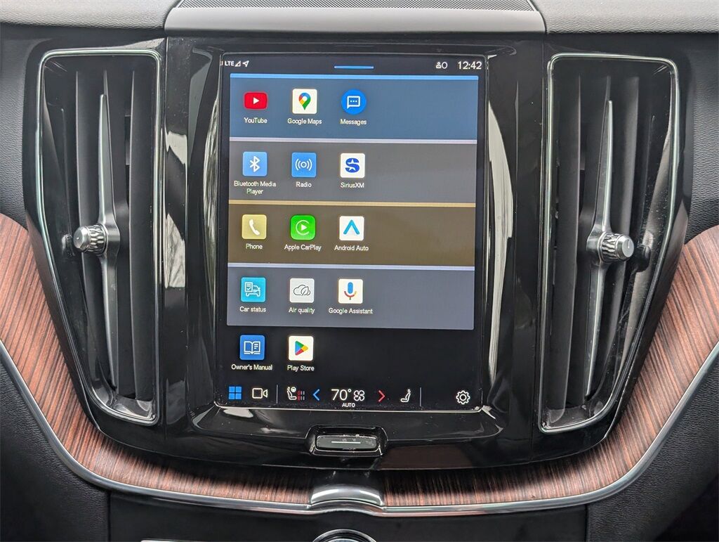 2023 Volvo XC60 B5 Plus Bright Theme Hunt Valley MD