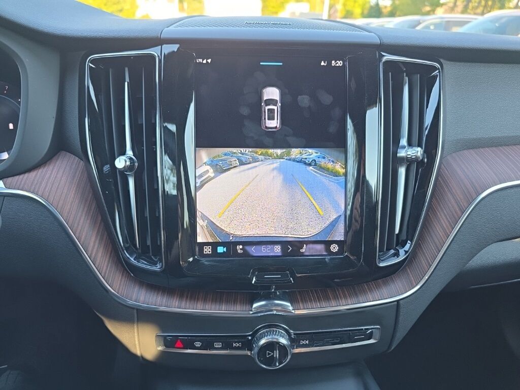 2023 Volvo XC60 B5 Plus Bright Theme Hunt Valley MD