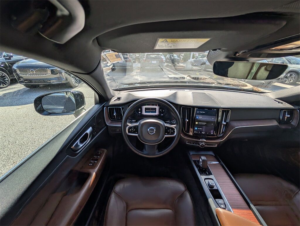 2023 Volvo XC60 B5 Plus Bright Theme Hunt Valley MD