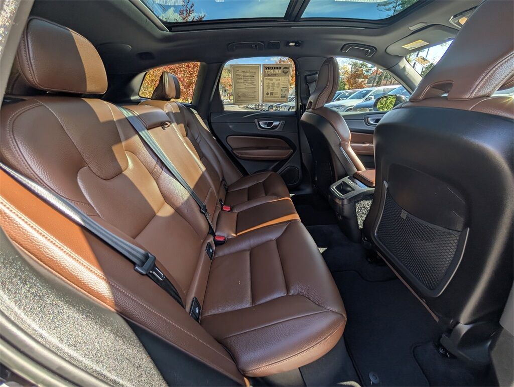 2023 Volvo XC60 B5 Plus Bright Theme Hunt Valley MD