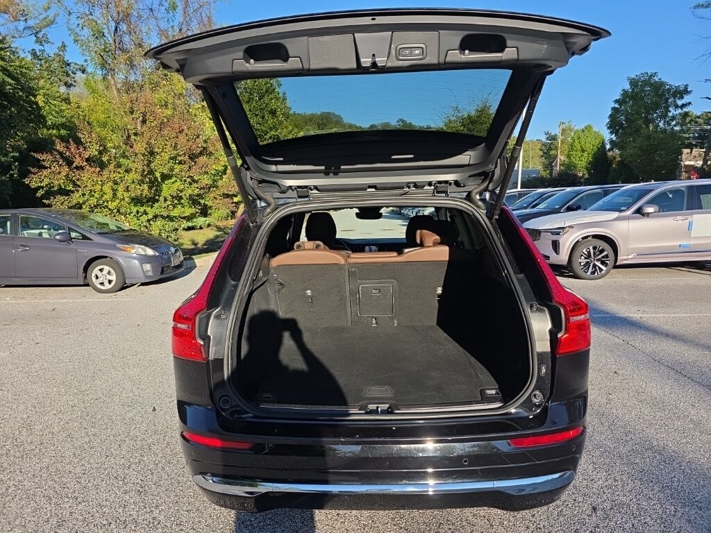 2023 Volvo XC60 B5 Plus Bright Theme Hunt Valley MD