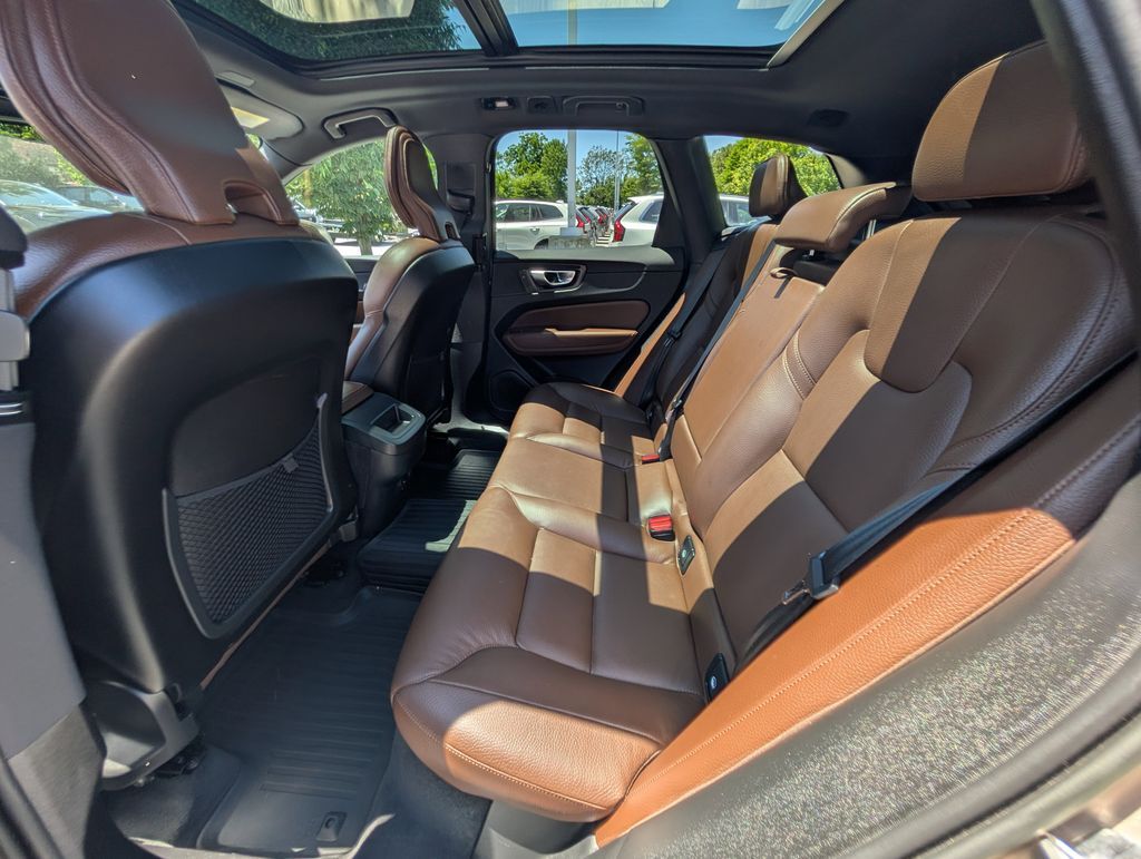 2023 Volvo XC60 B5 Plus Bright Theme Hunt Valley MD