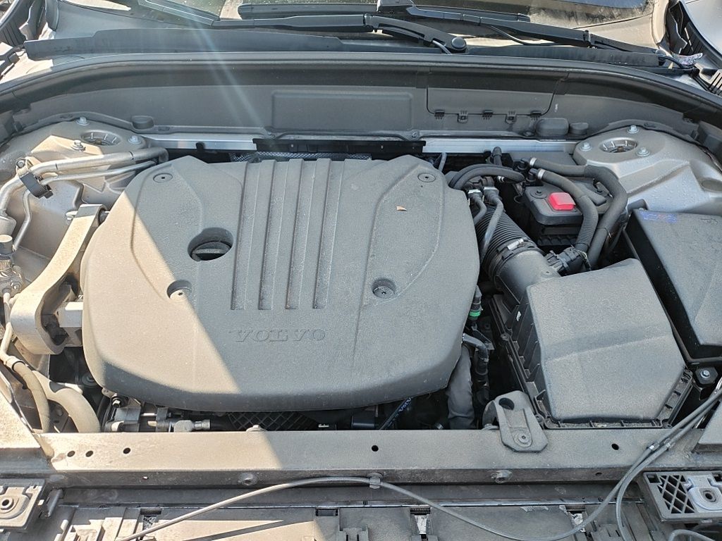 2023 Volvo XC60 B5 Plus Bright Theme Hunt Valley MD