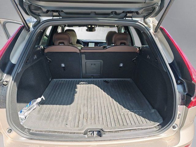 2023 Volvo XC60 B5 Plus Bright Theme Hunt Valley MD