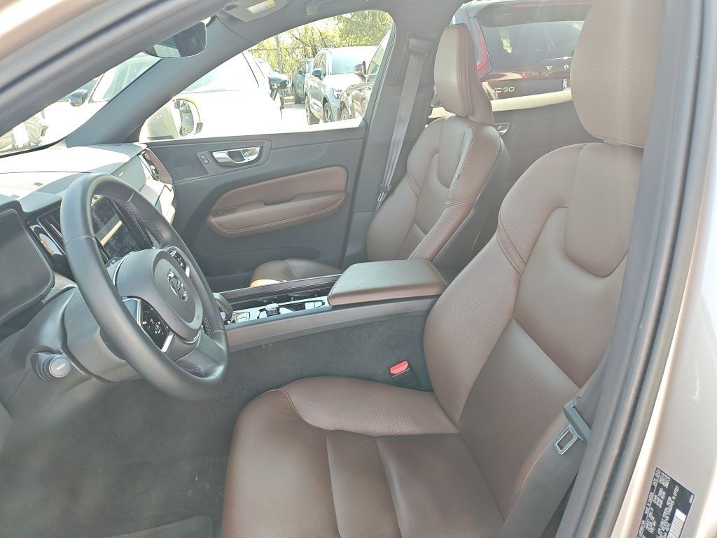 2023 Volvo XC60 B5 Plus Bright Theme Hunt Valley MD