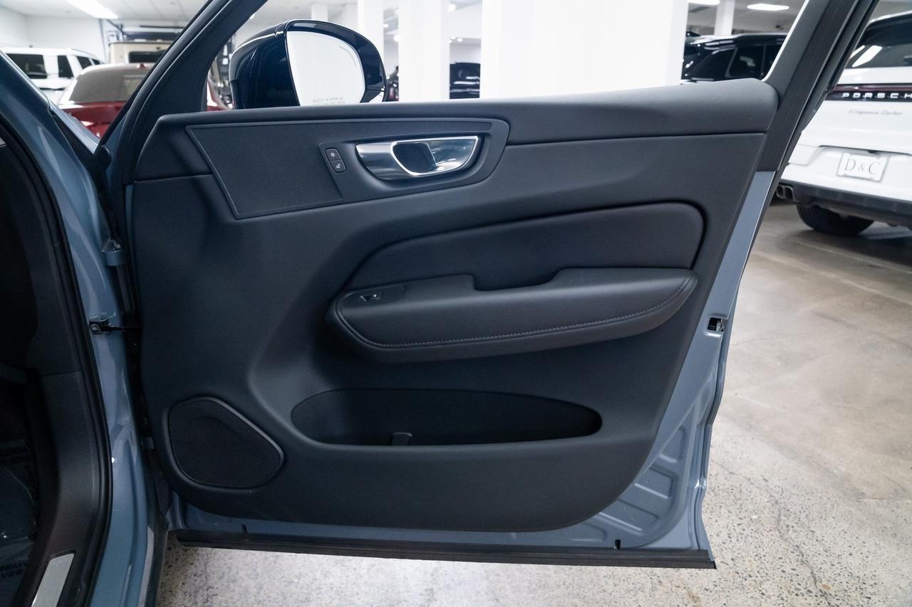 2023 Volvo XC60 B5 Plus Dark Theme Adaptive Cruise Surround View Camera Portland OR