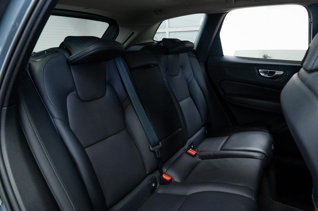 2023 Volvo XC60 B5 Plus Dark Theme Adaptive Cruise Surround View Camera Portland OR