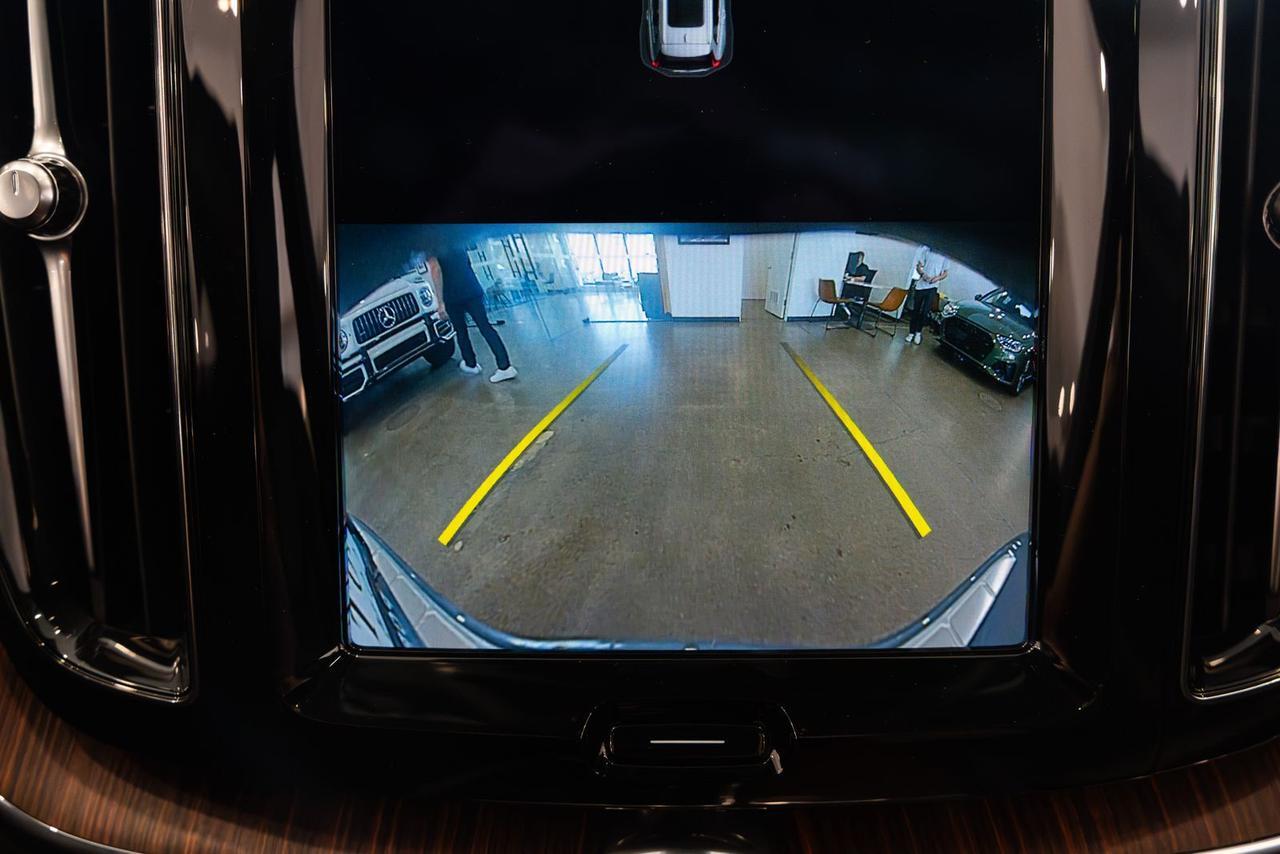 2023 Volvo XC60 B5 Plus Dark Theme Gladstone OR
