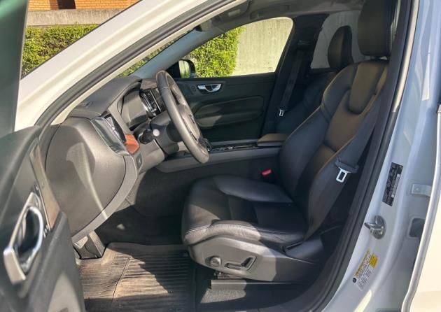 2023 Volvo XC60 B5 Plus Dark Theme Polestar Optimization Harman Kardon Sound Portland OR