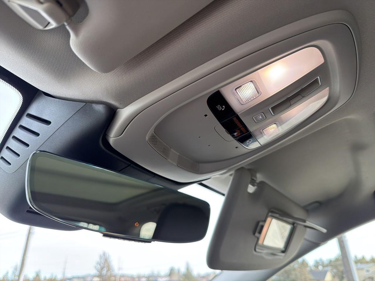 2023 Volvo XC60 B5 Plus Dark Theme Bend OR