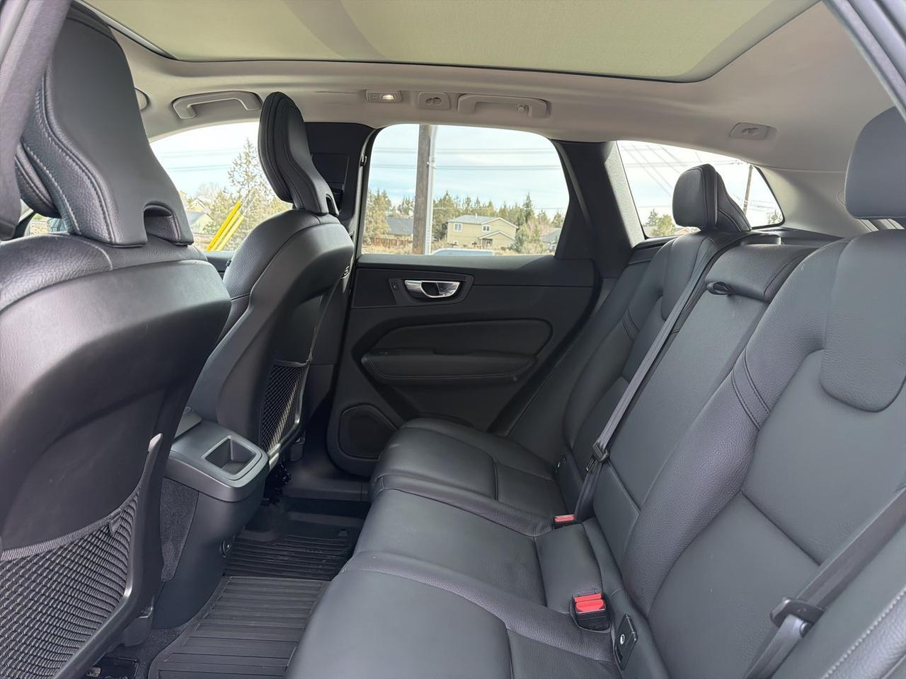 2023 Volvo XC60 B5 Plus Dark Theme Bend OR