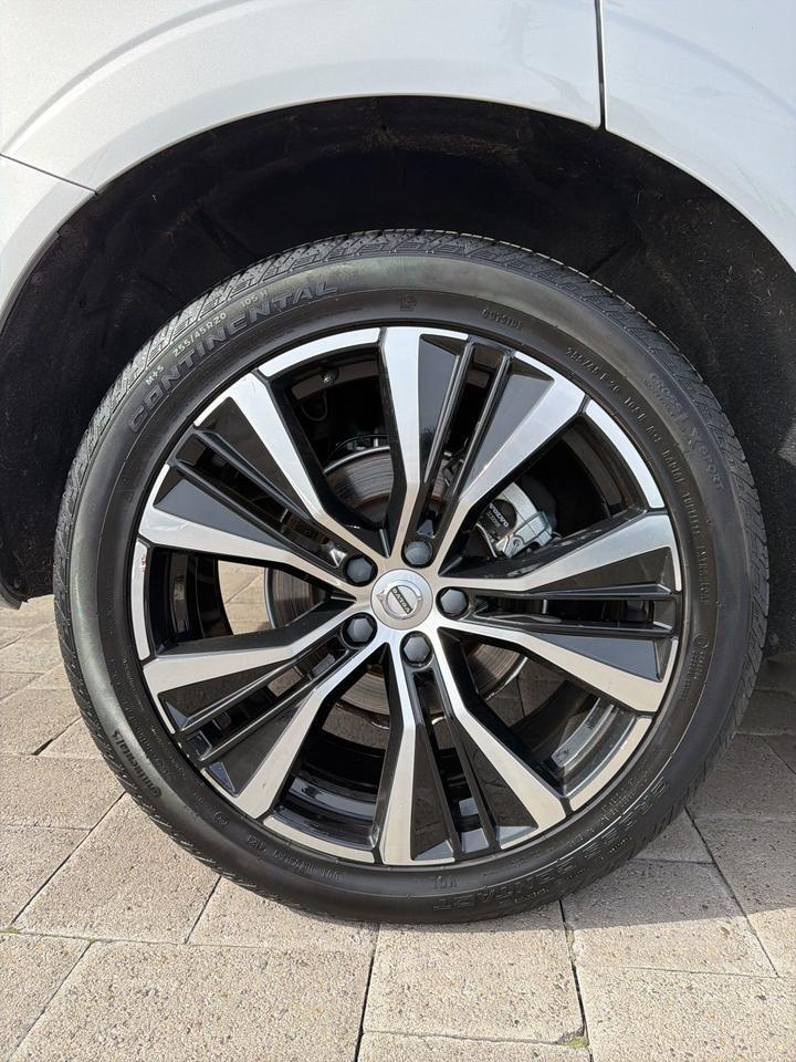 2023 Volvo XC60 B5 Plus Dark Theme Bend OR