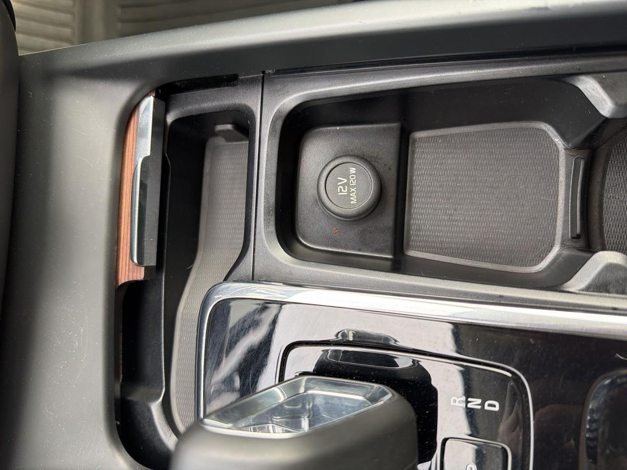 2023 Volvo XC60 B5 Plus Dark Theme Bend OR