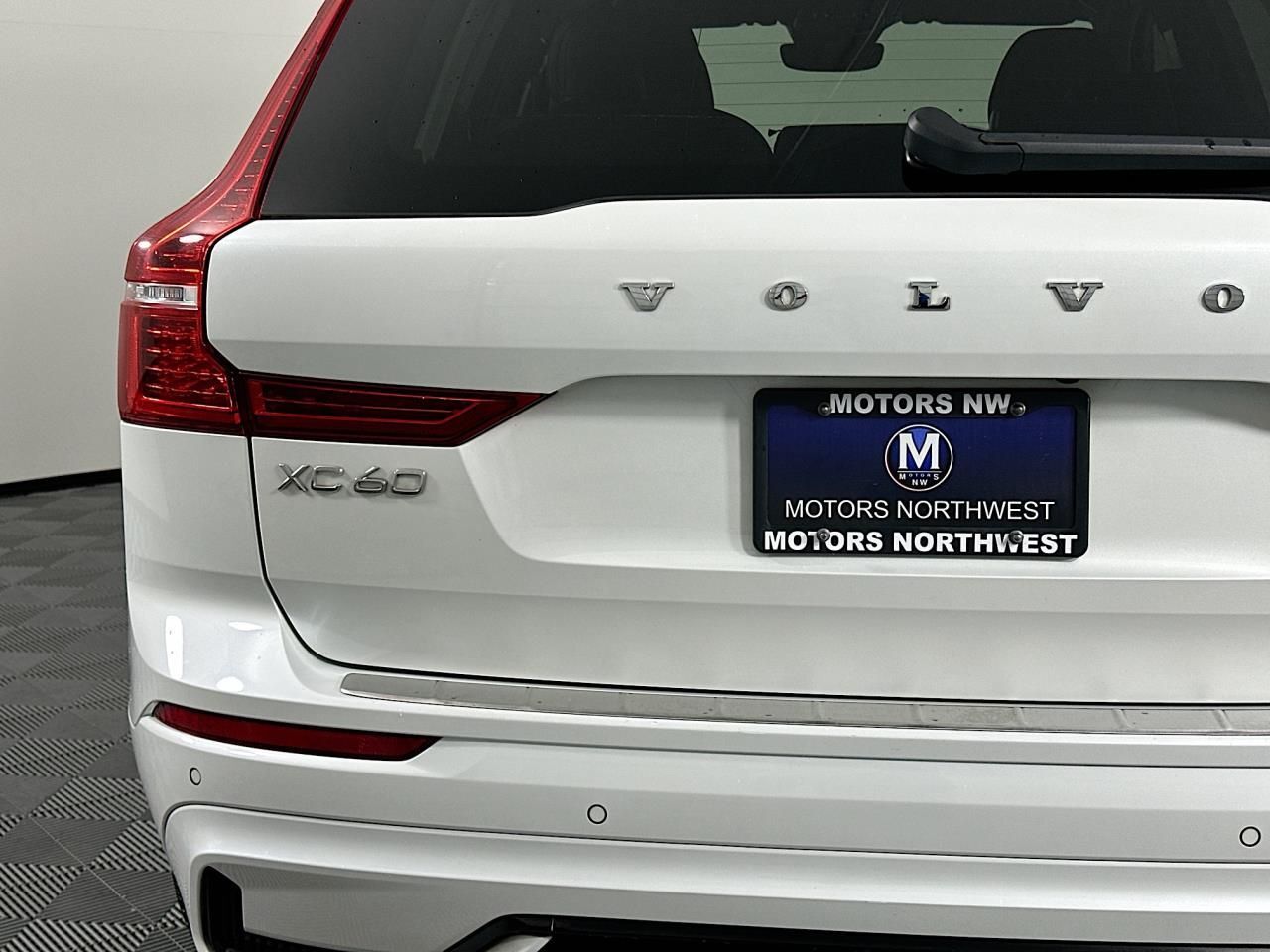 2023 Volvo XC60 B5 Plus Dark Theme Tacoma WA