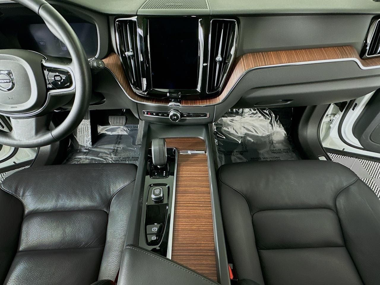 2023 Volvo XC60 B5 Plus Dark Theme Tacoma WA