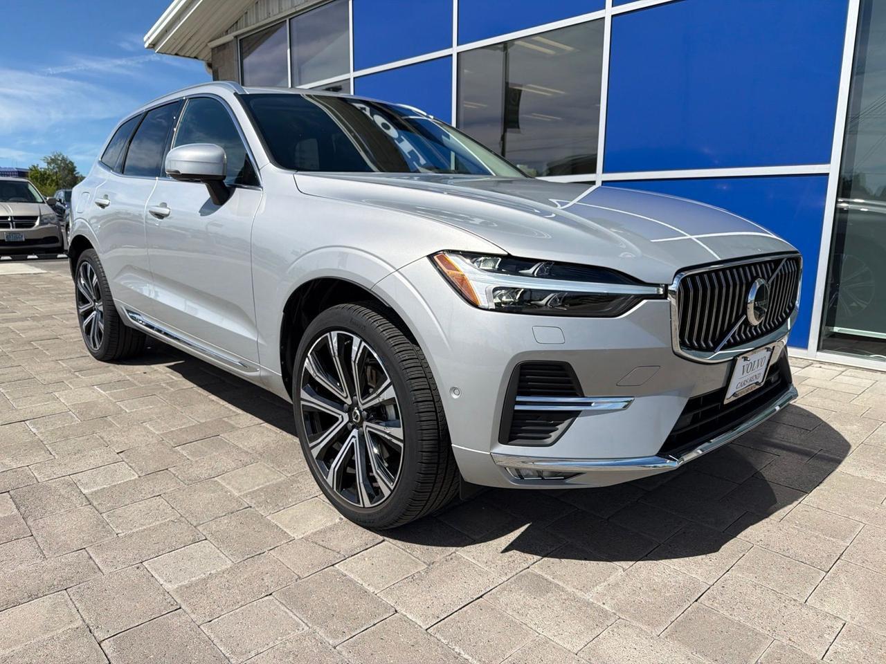 2023 Volvo XC60 B5 Ultimate Bright Theme Bend OR