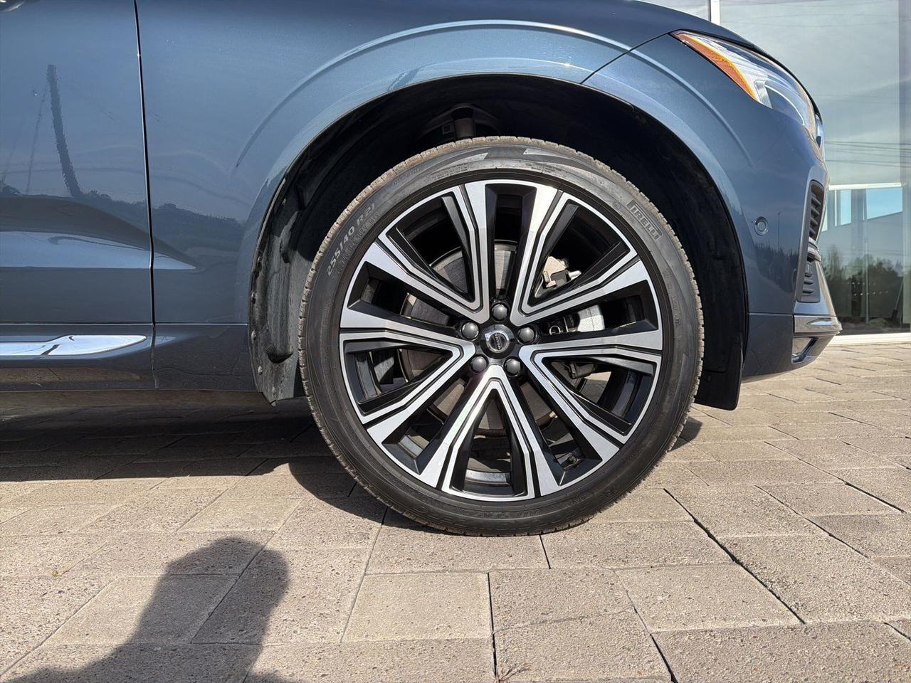 2023 Volvo XC60 B5 Ultimate Bright Theme Bend OR