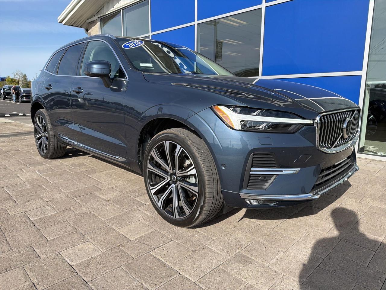 2023 Volvo XC60 B5 Ultimate Bright Theme Bend OR