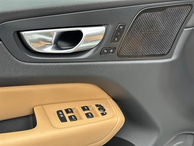2023 Volvo XC60 B5 Ultimate Bright Theme Tucson AZ