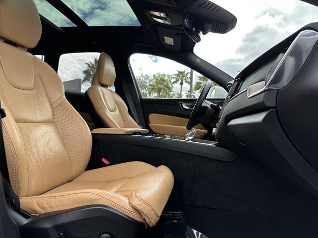 2023 Volvo XC60 B5 Ultimate Bright Theme Tucson AZ