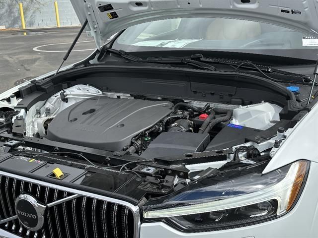 2023 Volvo XC60 B5 Ultimate Bright Theme Tucson AZ