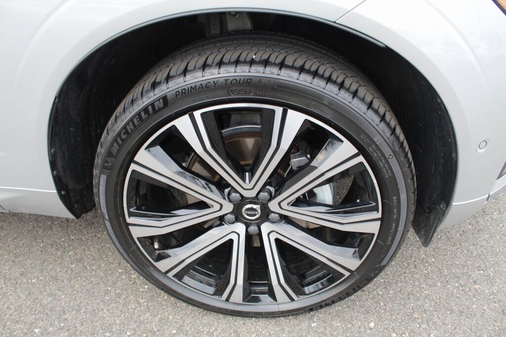 2023 Volvo XC60 B5 Ultimate Bright Theme Richmond VA