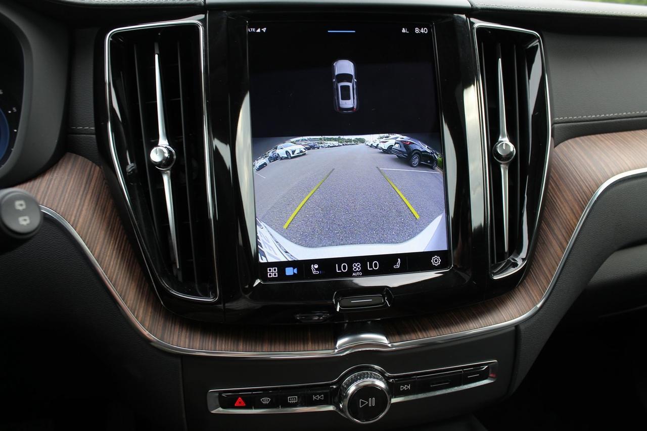 2023 Volvo XC60 B5 Ultimate Bright Theme Warrenton VA