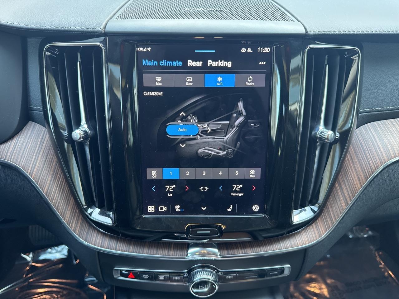 2023 Volvo XC60 B5 Ultimate Bright Theme Warrenton VA
