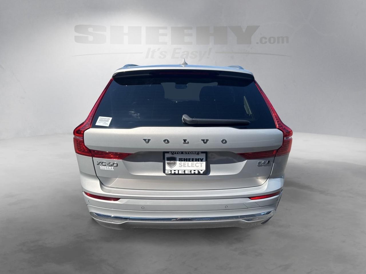 2023 Volvo XC60 B5 Ultimate Bright Theme Warrenton VA