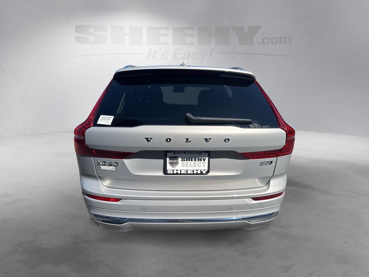 2023 Volvo XC60 B5 Ultimate Bright Theme Warrenton VA