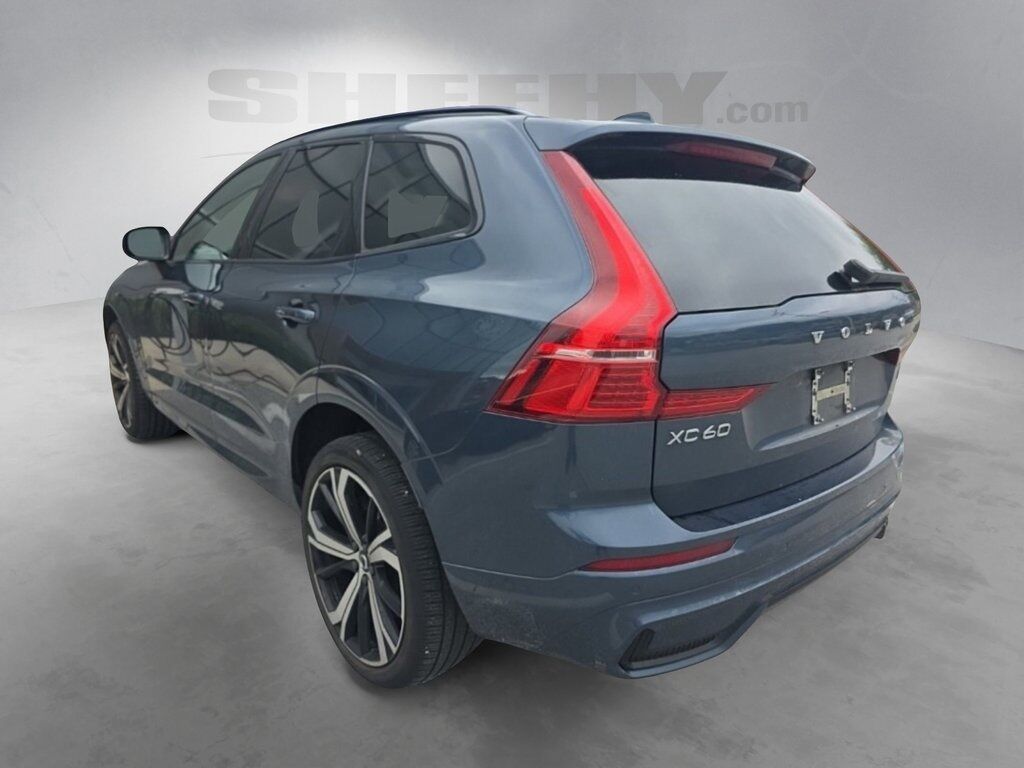 2023 Volvo XC60 B5 Ultimate Dark Theme Hunt Valley MD