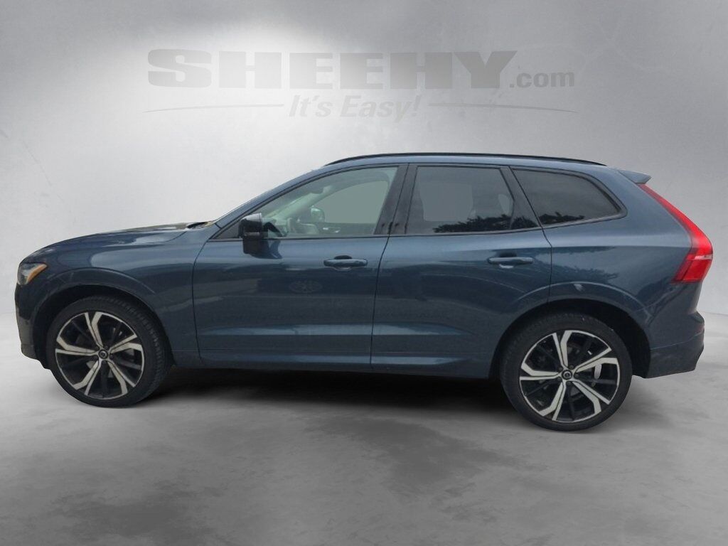 2023 Volvo XC60 B5 Ultimate Dark Theme Hunt Valley MD