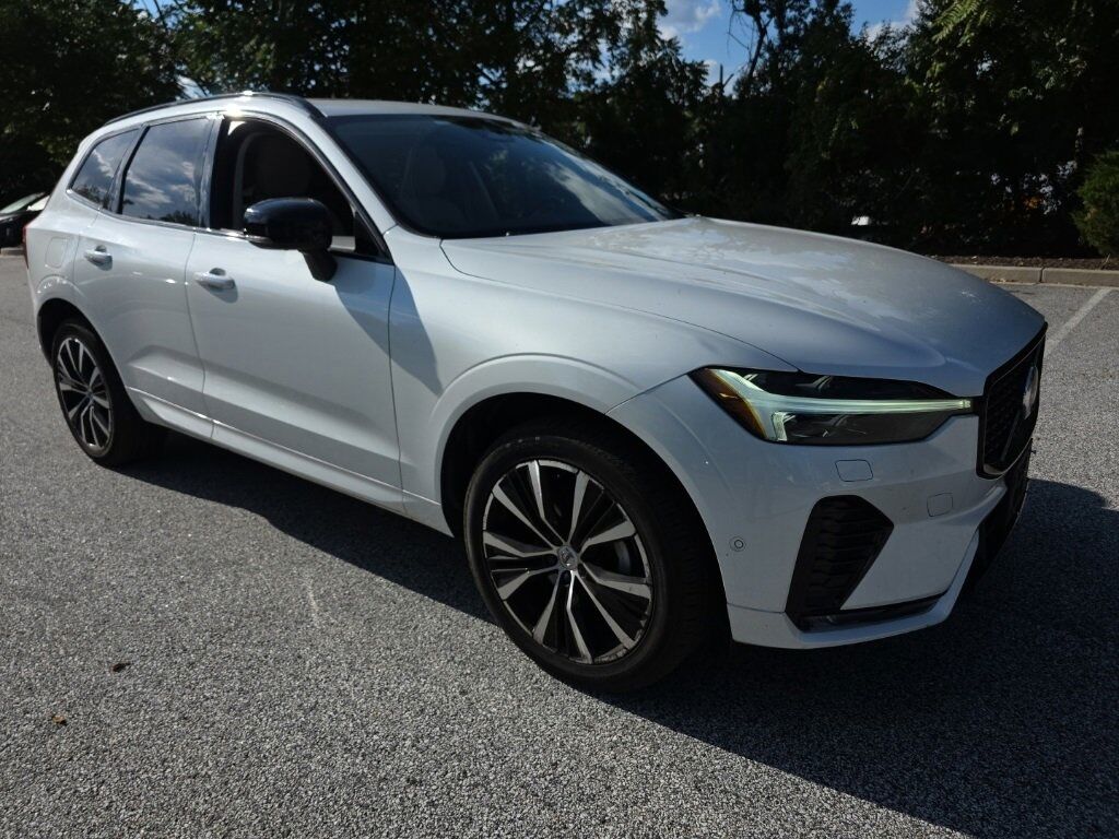 2023 Volvo XC60 B5 Ultimate Dark Theme Hunt Valley MD
