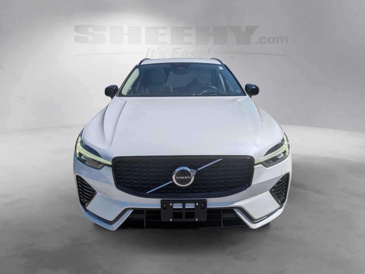 2023 Volvo XC60 B5 Ultimate Dark Theme Hunt Valley MD