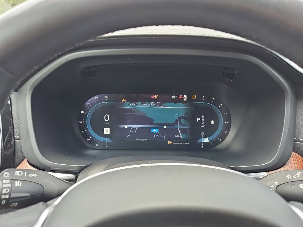 2023 Volvo XC60 B5 Ultimate Dark Theme Hunt Valley MD