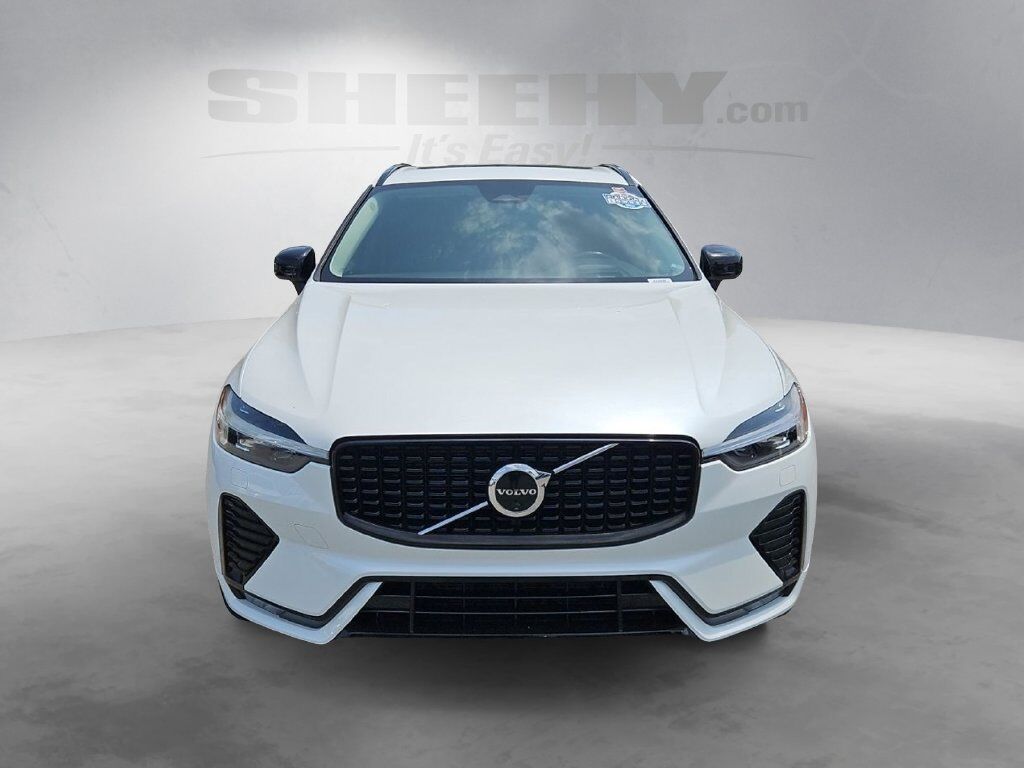 2023 Volvo XC60 B5 Ultimate Dark Theme Hunt Valley MD
