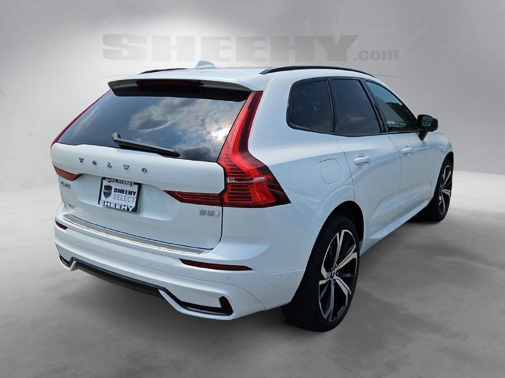 2023 Volvo XC60 B5 Ultimate Dark Theme Hunt Valley MD