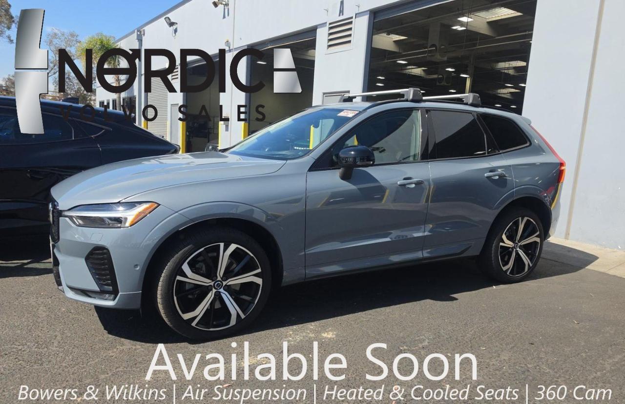 2023 Volvo XC60 B6 Hybrid AWD ULTRA | Bowers & Wilkins, Dark Theme, Pilot Assist, Air Susp., Climate Seats & 360 Cam