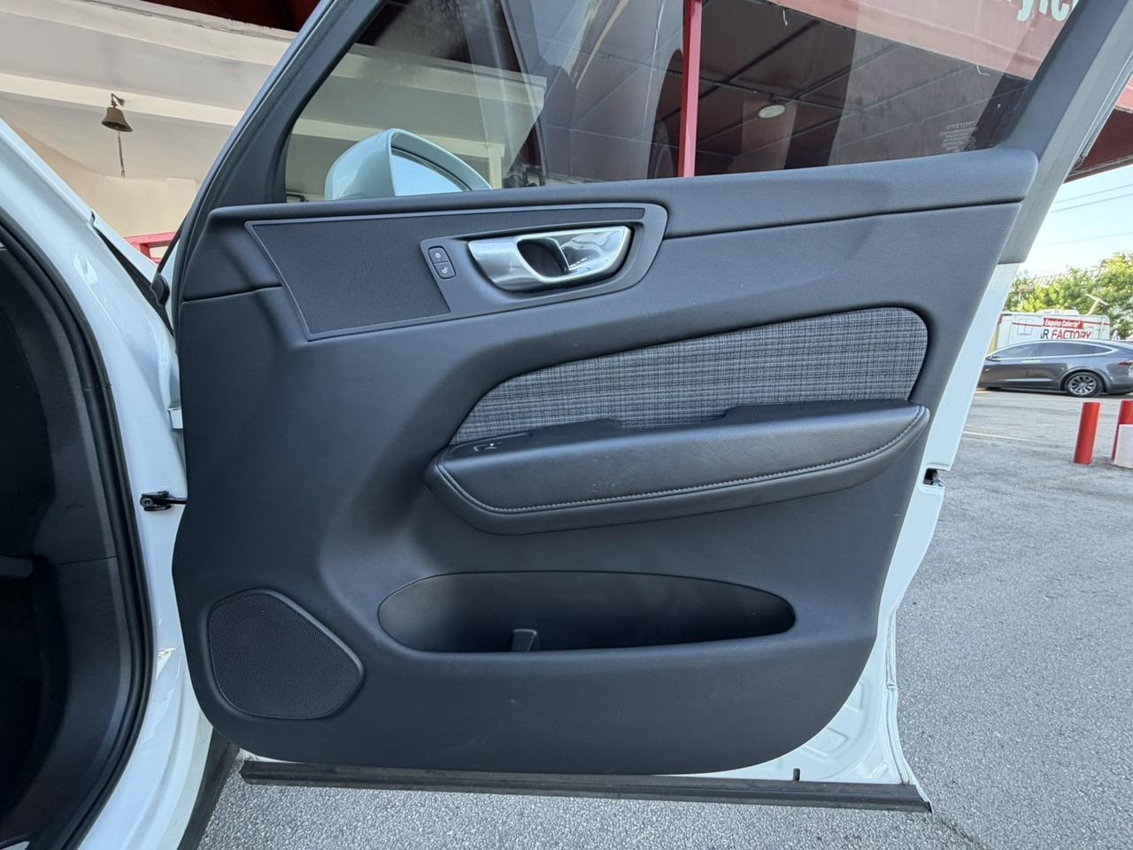 2023 Volvo XC60 Core Hollywood FL