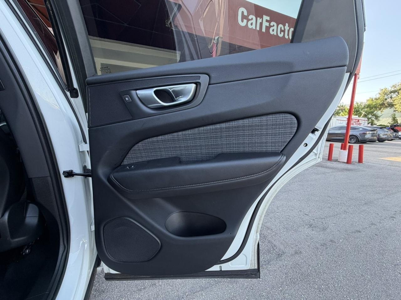 2023 Volvo XC60 Core Hollywood FL